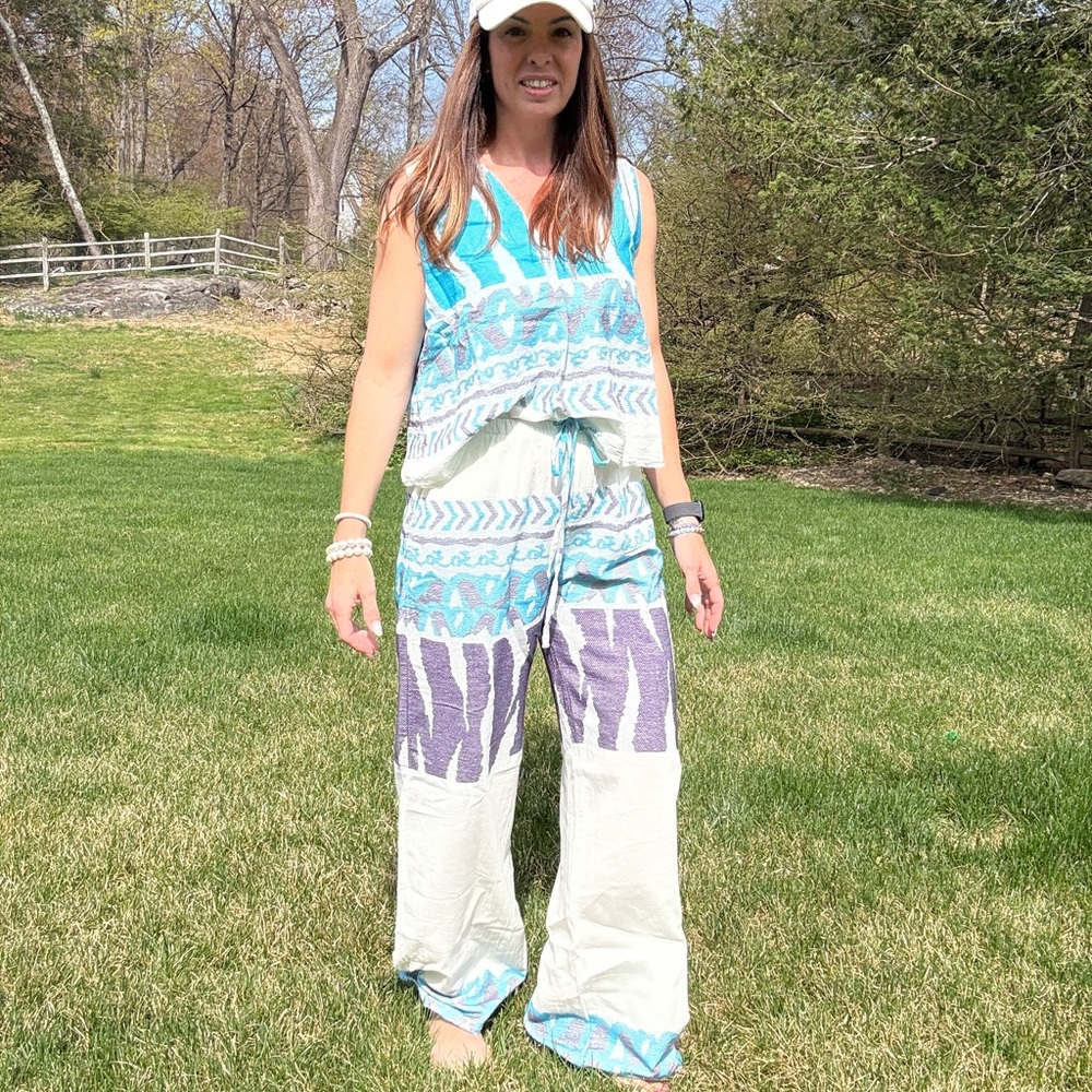 Pearl & Caviar Scorpios Cotton Sleeveless Top & Pant Set